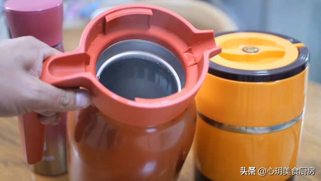 红豆怎么煮好吃，大红豆煮什么好吃（2小时全软烂开花）