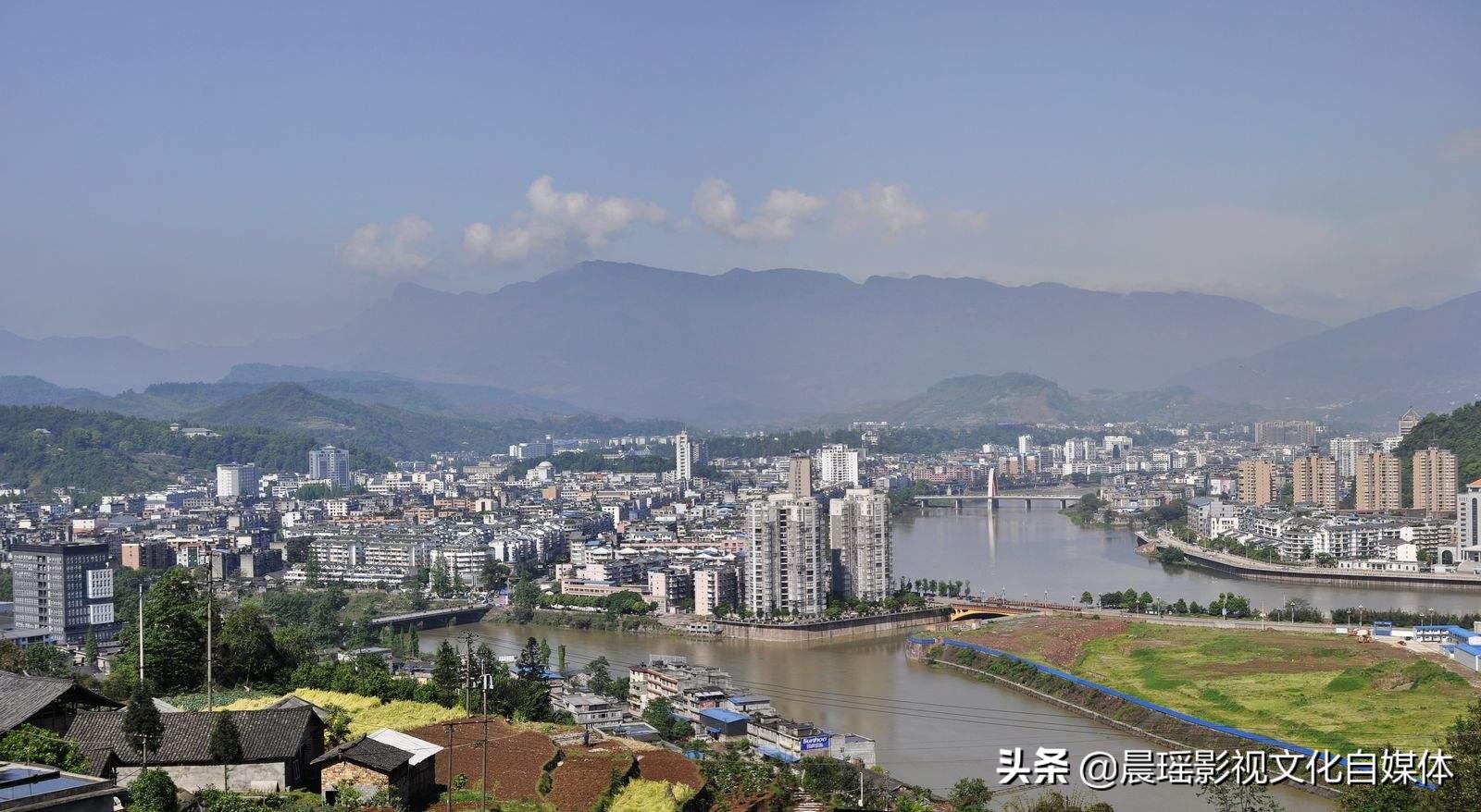 川s是哪里的车牌(川A好还是川G好)
