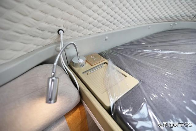 家用代步还能旅行市区能开的房车，兼顾自驾旅行/日常代步