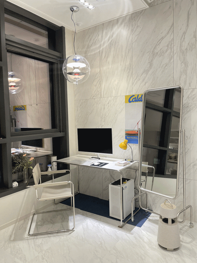 客厅不要沙发怎么设计，客厅不要沙发怎么设计好看（客厅抛弃了传统布局）