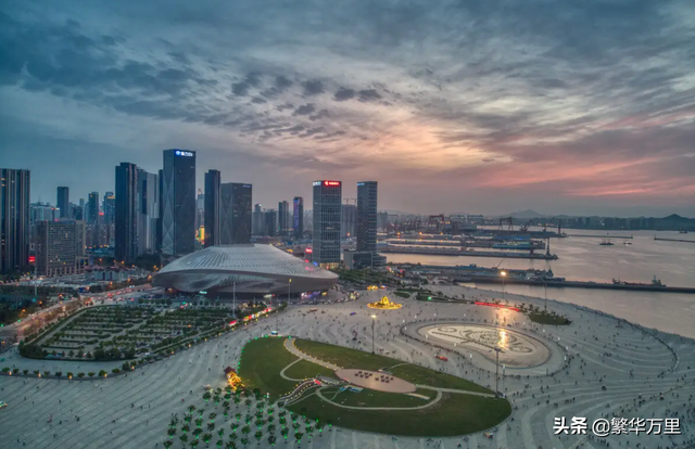 大连是哪个省的城市，大连属于哪个省的（大连属于哪个省的省会）