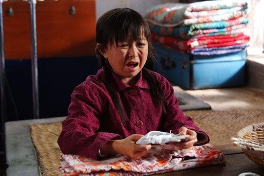 袖珍妈妈演员表,于艺璇个人资料(因为身高被当成怪物)