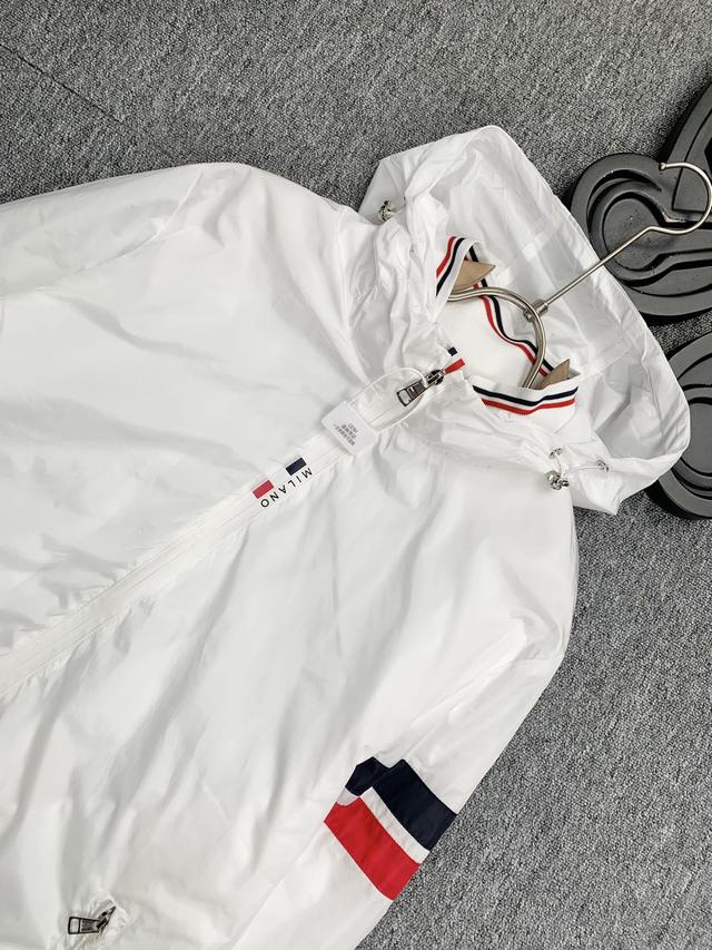 moncler怎么念，moncler怎么读（2023早春新款外套）