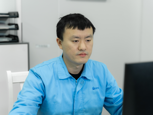 团队技术人员的介绍，团队技术人员的介绍词（在技术创新中大展宏“兔”）