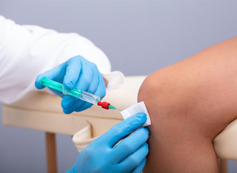 1,和病情严重程度有关,如果患者的病情轻微,发现的早,病程短,封闭针有