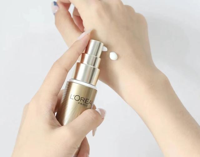 巴黎欧莱雅防晒霜，巴黎欧莱雅防晒霜价格（公认防晒效果超好的4款防晒霜）