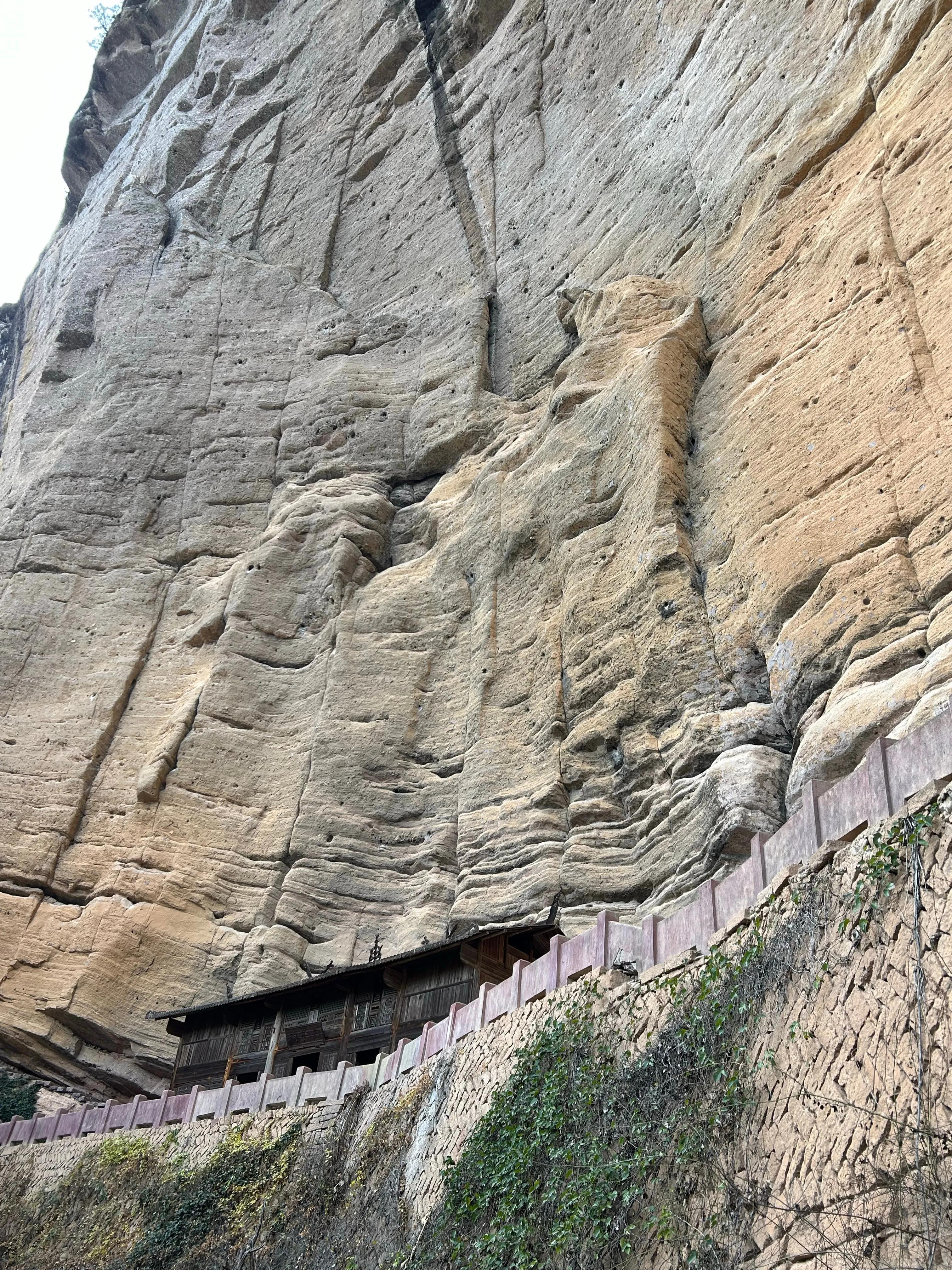 世界十大名山，世界十大名山排名榜（中国十大名山 你登过几个）