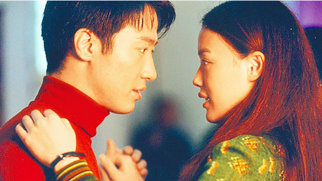 黎明女粉合照，流水的女神。盘点百搭天王黎明和美女们的合照。