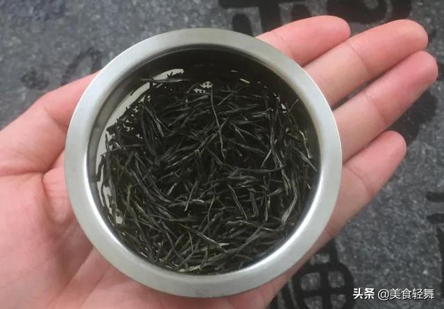 竹叶青是什么茶，竹叶青是什么植物（四川人为何不喝竹叶青）