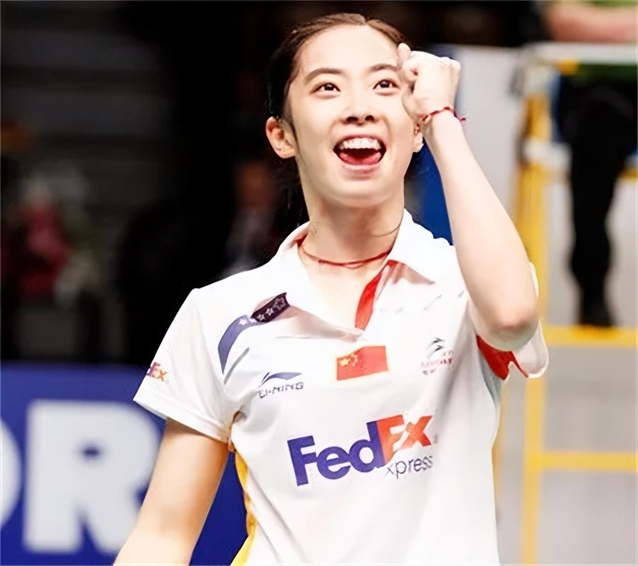 谌龙女友(记得国羽女神王适娴吗) - 青木春