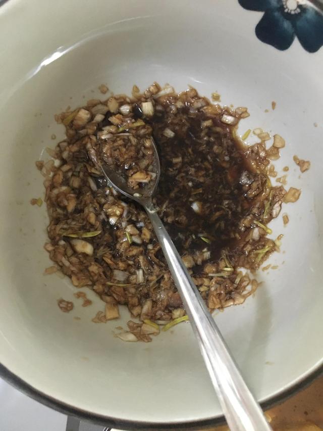 牛排骨的家常做法，家常牛排骨怎么做好吃（牛排骨的简单美味做法）