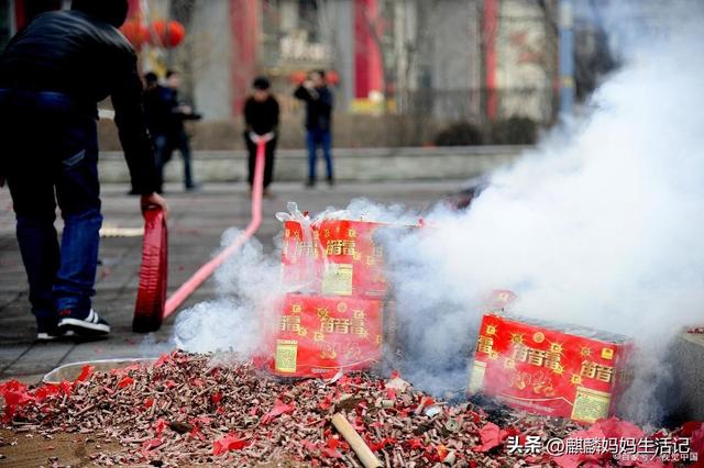 给压岁钱的寓意是什么，其中寓意大不同