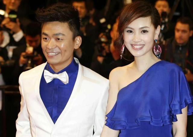 李云迪和郎朗有什么关系，双手出镜真人不敢露脸