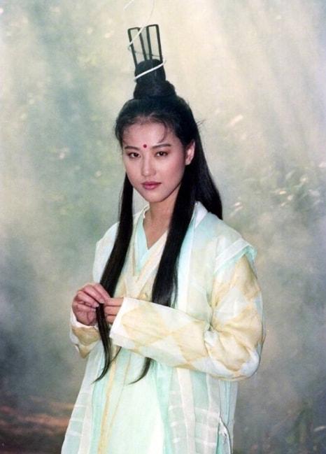 周海媚：历经8段揪心恋情，不恋爱不结婚，对男人彻底失望