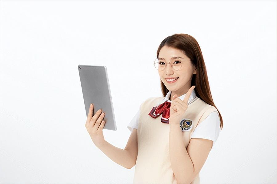 考研是先报学校还是先考试（考研百科）