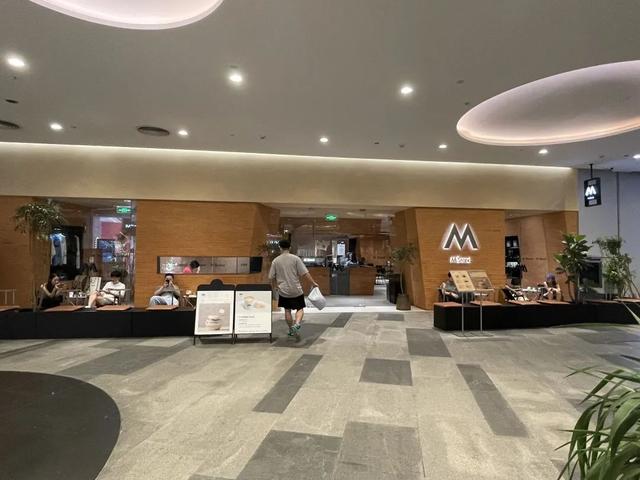 来福士购物中心，重庆来福士购物中心入驻品牌（深圳来福士，雄起）