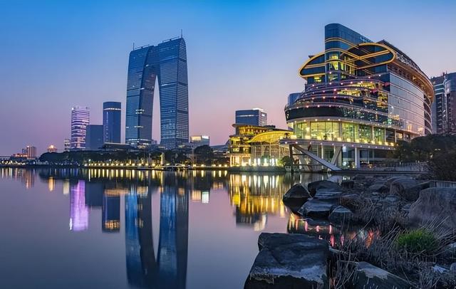 我国四个直辖市是哪四个，我国的四个直辖市分别是哪些（我国行政区划有哪些不合理的地方）