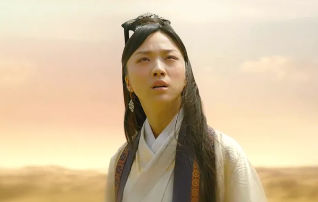 汤唯为什么被封杀，汤唯不改国籍的原因（细扒因大尺度被封杀始末）