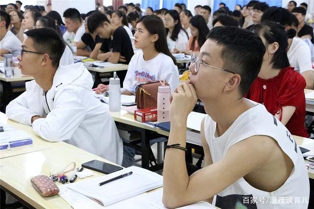 浙江十大专科学校，浙江省专科院校录取分数排名