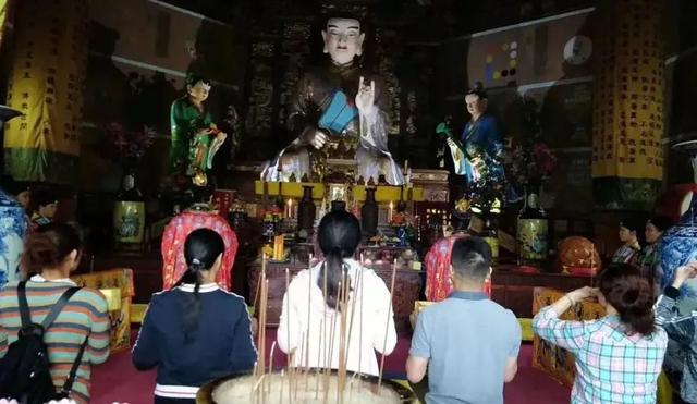 放生的最佳时间，上午放生好还是下午放生好（十月十五下元节）