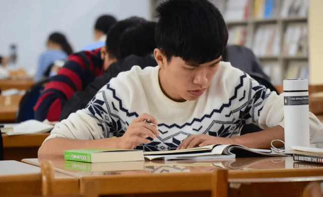 长春大学是一本还是二本，长春大学是几本大学（北大考生主动调剂长春大学）