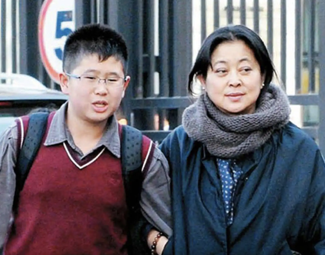 倪萍简历及个人资料简介，和她一生爱过的5个重要男人