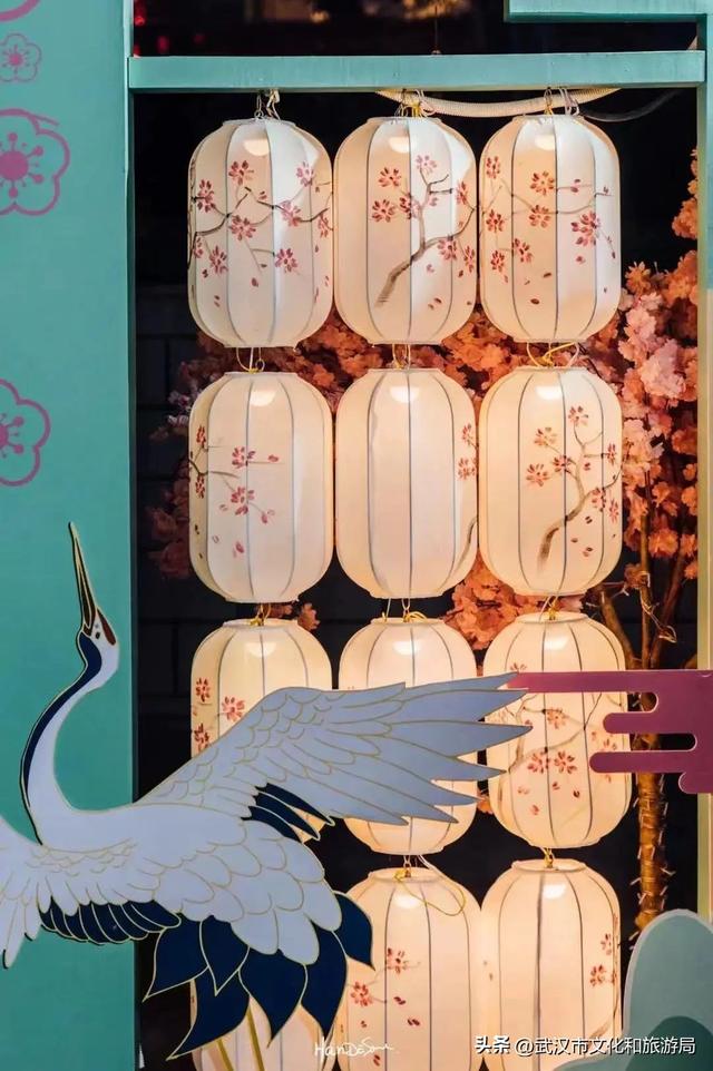 成都欢乐谷夜场，成都欢乐谷游玩指南（中秋赏乐倒计时）