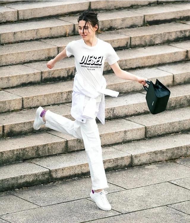 白色最佳搭配，白色最佳搭配色（教你5种时髦穿法）