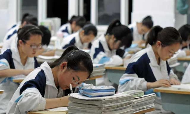错题本有用吗，错题本的好处（你​逼​学生整理的“错题本”）