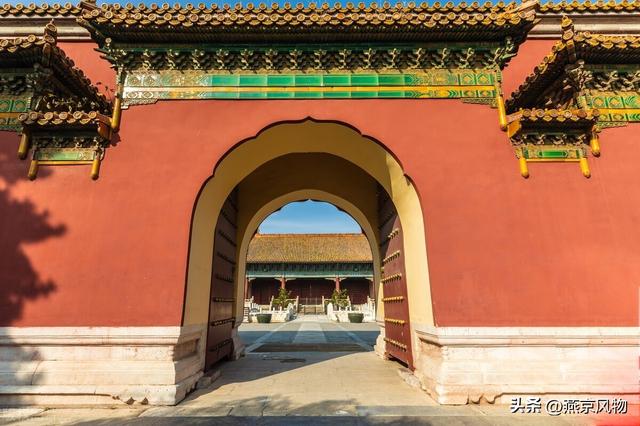 太庙和奉先殿的区别，奉天殿和太和殿区别（老北京常说的“九坛八庙”到底是哪些坛、哪些庙）