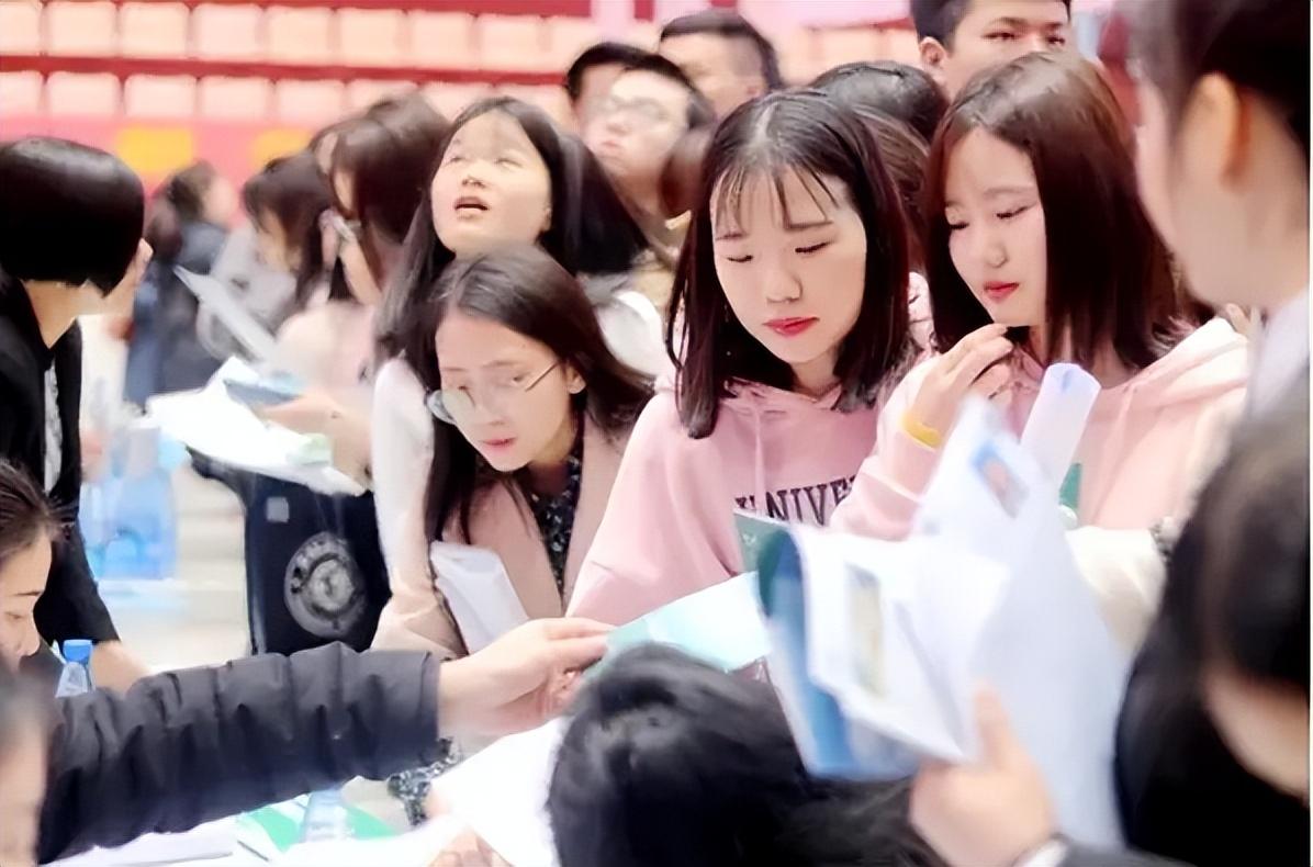 云南司法警官学院就业（国内3所行事低调的大学）