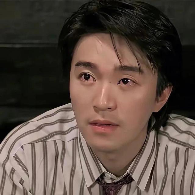 国内十大国宝级男星，盘点国内十大男明星名气排行榜