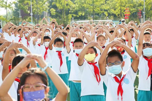 教师考编报名需要哪些条件，教师考编报名需要哪些条件和资料（3类人报考有优势）