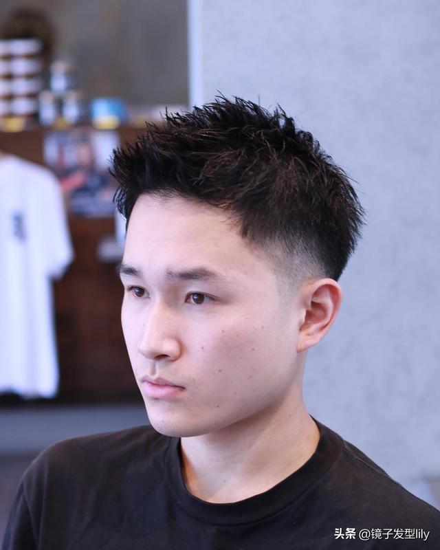最常见的三种男士发型，没想到这么帅，有你同款吗