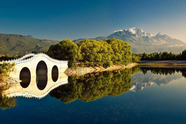 中国旅行地方排名，中国各省旅游排行榜（国内一生必打卡的30个地方）