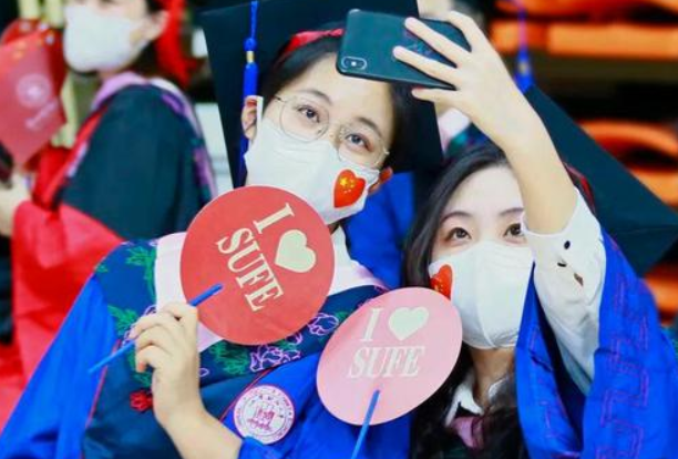 大学生毕业人数（官方公布一组数据）