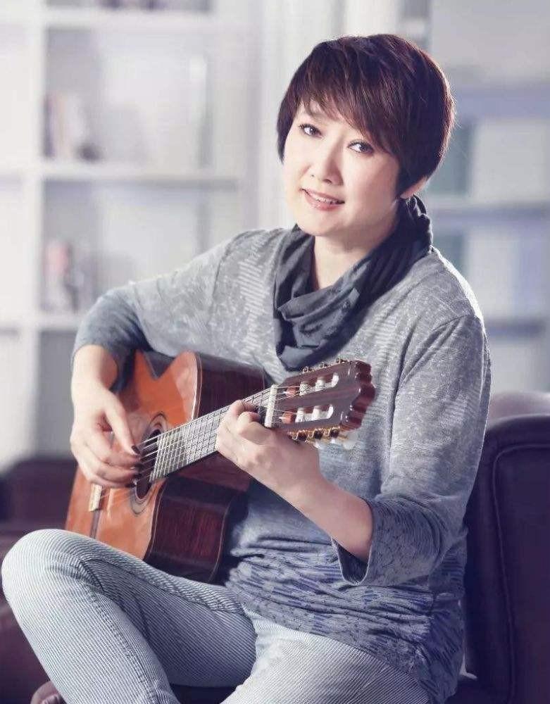 成方圆现在怎么样了,近况介绍  第18张