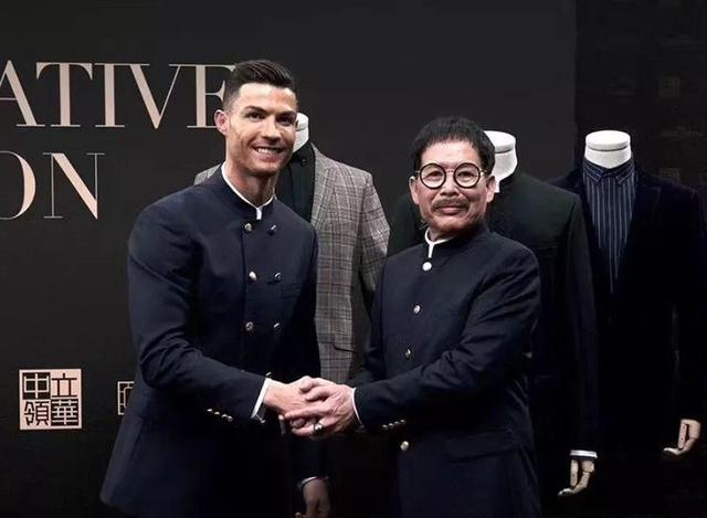 七匹狼官方旗舰店男装，七匹狼长袖衬衫男夏装（穿什么牌子的衣服更得体）