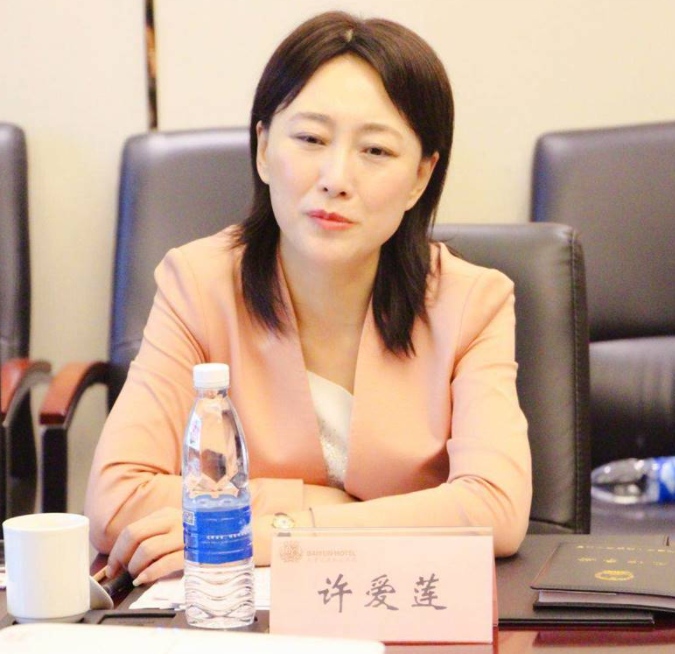 内蒙古女市长，内蒙古市长是谁（内蒙美女市长因爱美落马）