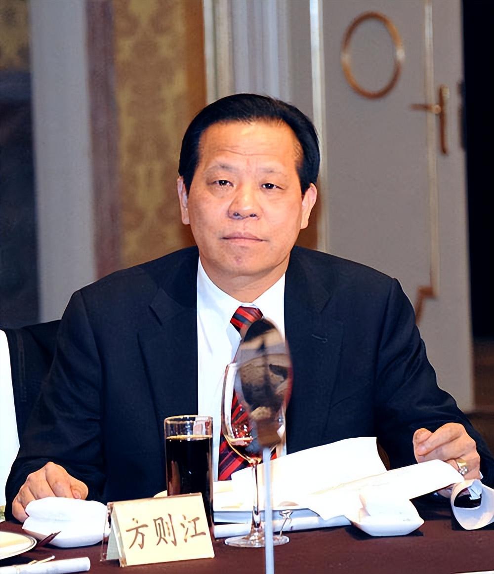 福清穷小子,赚13亿美元,成南非华人首富,65岁入狱,为啥