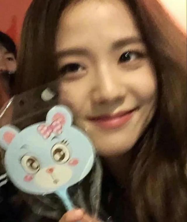 韩国帅哥，微信头像，韩国帅哥（韩国明星，美女金智秀）