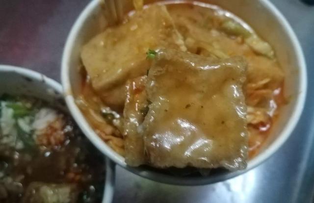 臭豆腐加盟品牌有哪些，加盟臭豆腐哪个牌子好（两家红火臭豆腐谁更胜一筹）