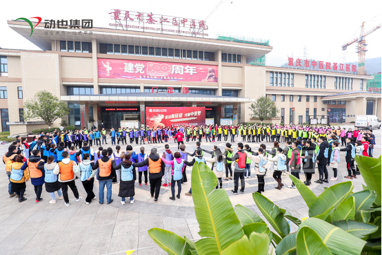 联欢会上的小游戏，篝火晚会趣味小游戏（年会上绝对不冷场的小游戏）