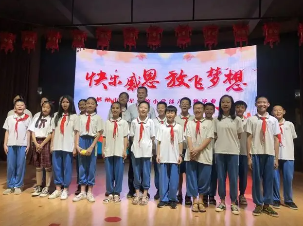 私立学校和公立学校有什么区别，教师私立学校和公立学校有什么区别（“公立”“私立”学校差别在哪）