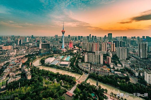 成都到都江堰怎么去，成都市到都江堰景区怎么坐车（东西南北4站一起串联）