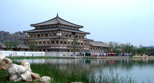 西安有什么好玩的地方，西安有什么好玩的好吃的地方（这20个免费景点你绝不能错过）