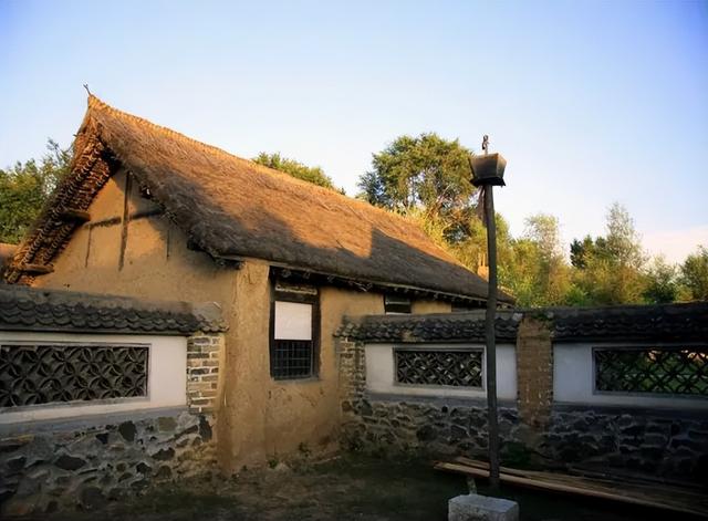 民族的主要特征是什么，民族特征属于什么（但你知道他们最具特色的建筑特色是什么吗）