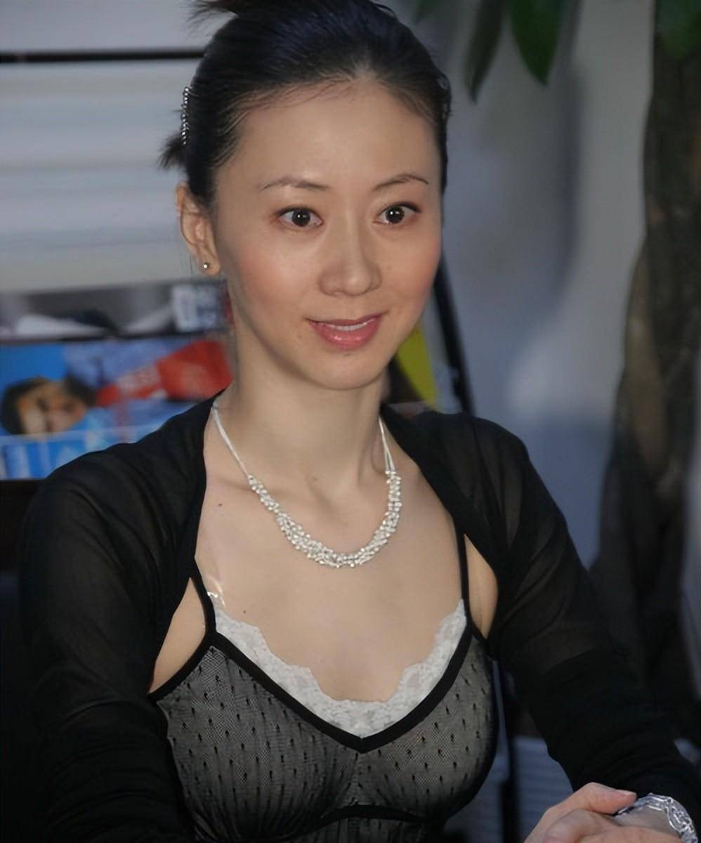 一,汤加丽:舞蹈,影视与renti艺术的多面女星