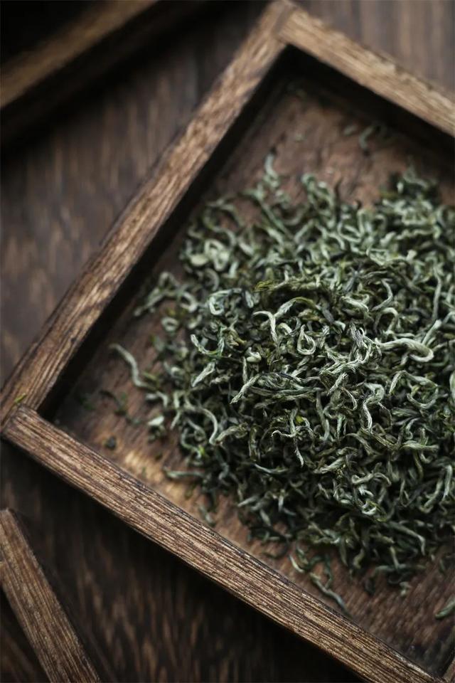 六大茶类的天价茶有多贵，普洱茶叶价格一览表