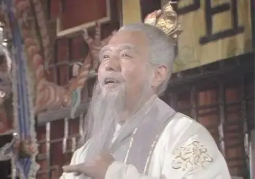 西游记之真假美猴王，西游记之真假美猴王简介（《西游记》中真假美猴王被如来收服的是真悟空）